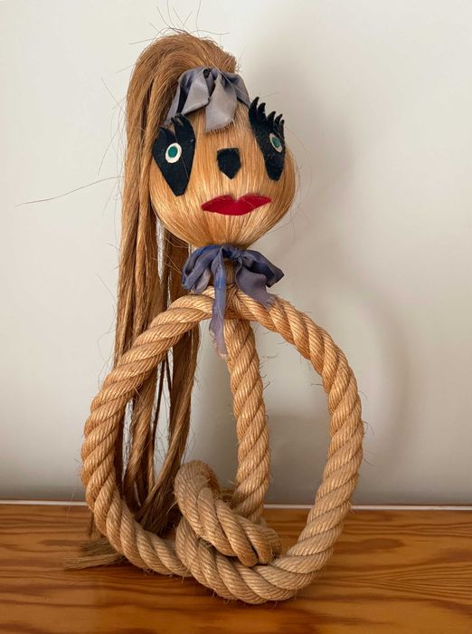 Boneca antiga de corda