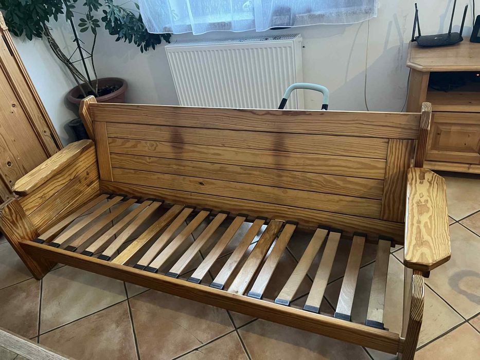 Drewniana ławka / sofa – lite drewno, stabilna