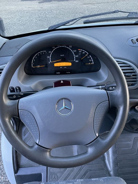 Mercedes Sprinter 413