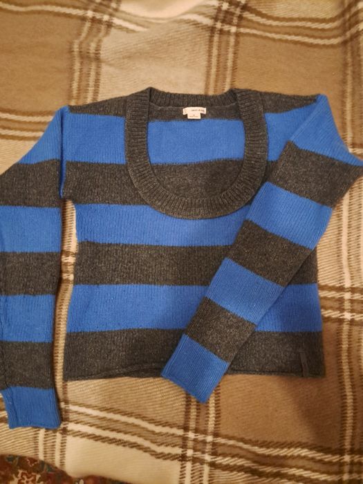 Зимній світер жіночий М