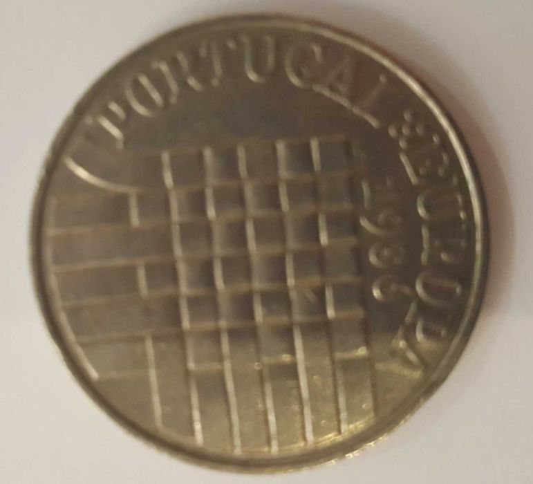 Coleção de moedas escudo