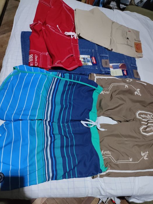 Джинси,  W 40-44  L 30-32 (розмір 62)  або 2-3 XL, шорти