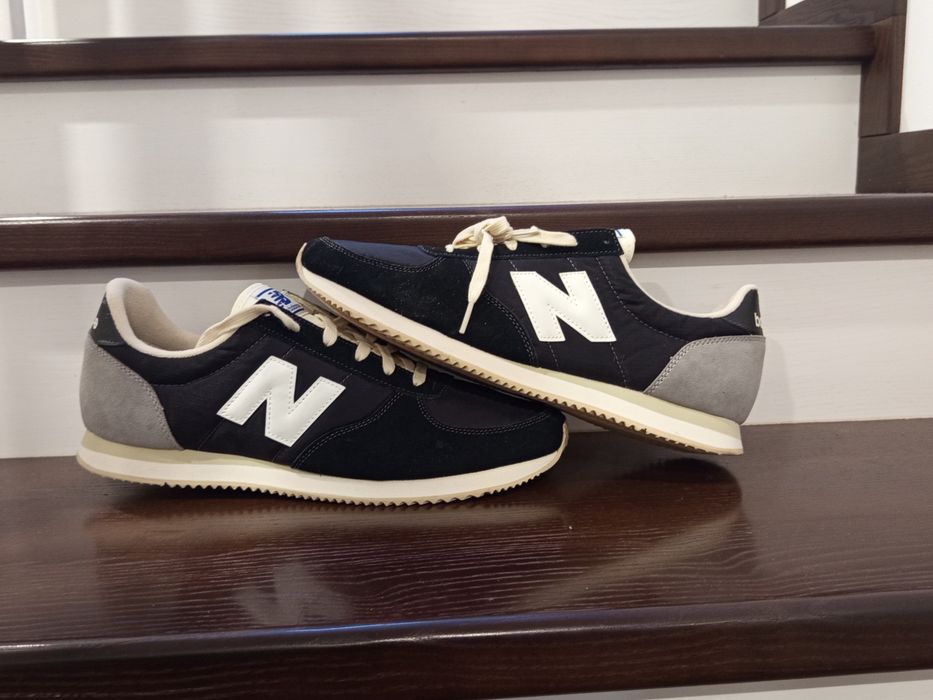 New Balance 220 47.5EU як нові