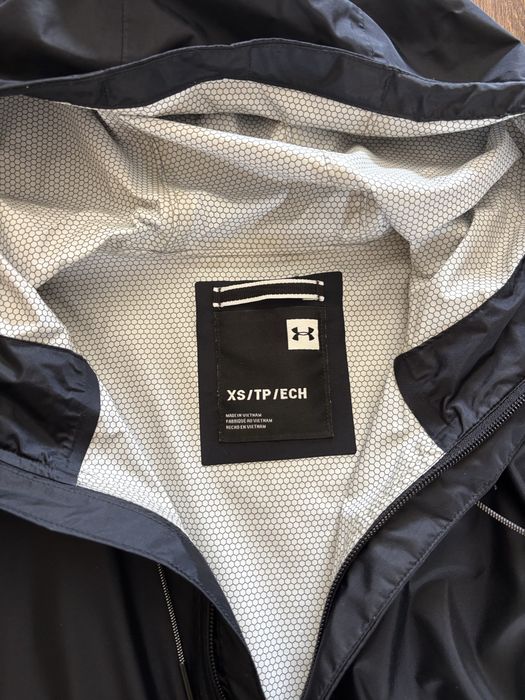 Ветровка under armour Storm XS