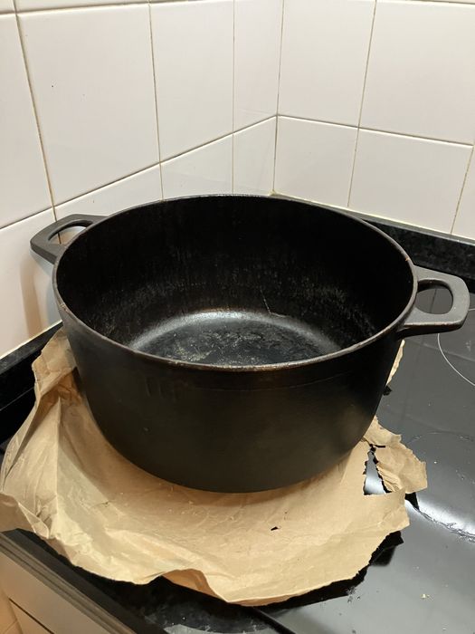 panela de ferro fundido Norueguês / large cast iron pot / dutch oven
