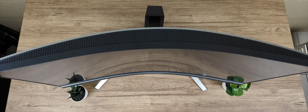 BenQ MOBIUZ EX2710R Curvo Gaming Monitor