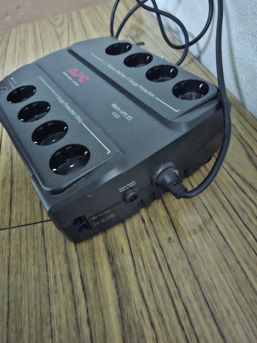 UPS 8 tomadas em otimo estado