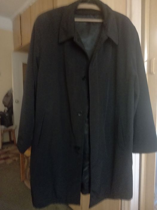 Чоловічий плащ класичний