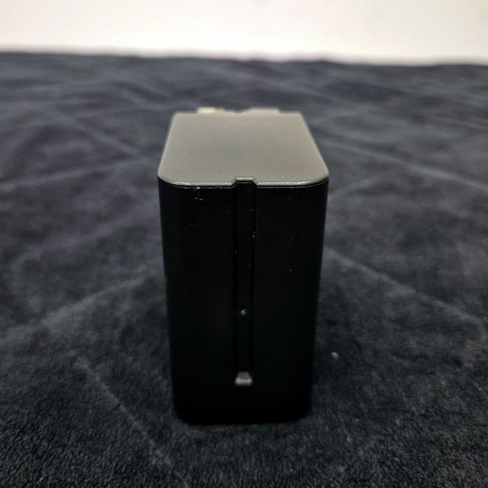 Bateria Newell NP-F970 8600mAh + Carregador Duplo (p/ Luzes LED, Monitores e Câmeras Sony)
