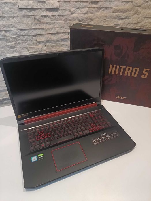 Acer Nitro5 17,3 bardzo mocny, super zadbany.