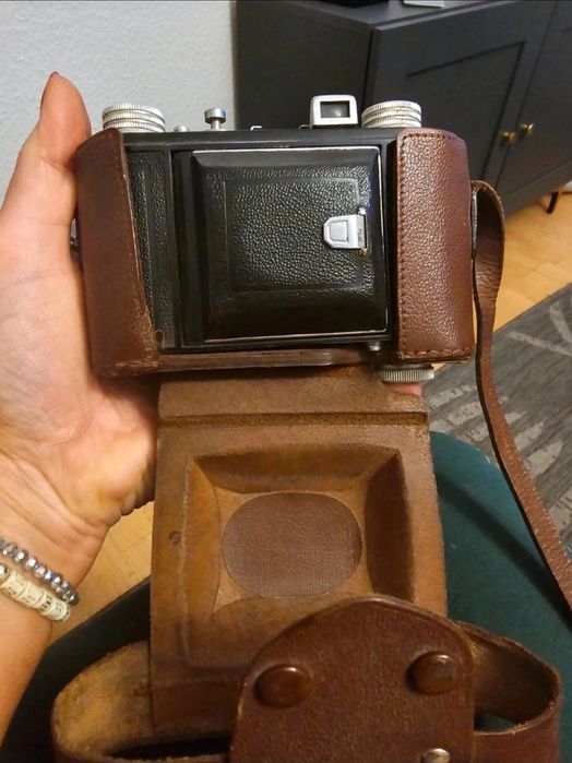 Kolekcjonerski aparat fotograficzny
