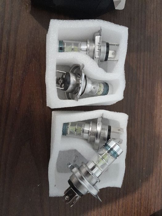 Lâmpadas H4 novas ledes