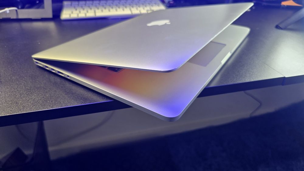MacBook Pro 15" 2015 | i7 | 16GB | 256GB SSD | Bateria Nova | Lisboa