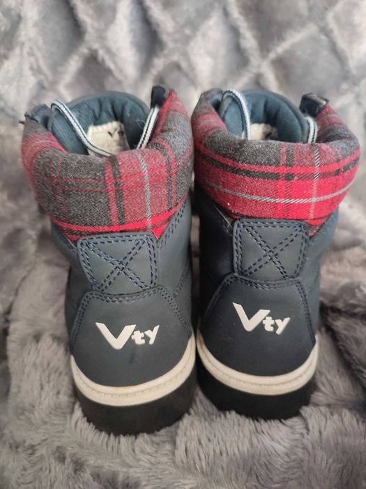 Buty trapery jesień Zima 37