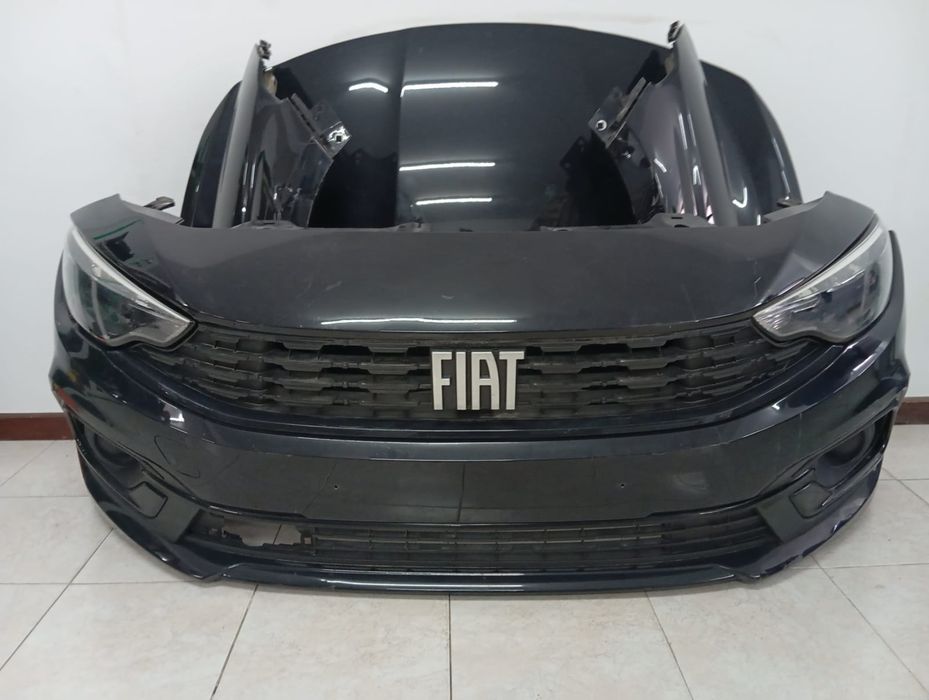 FIAT TIPO Combi 2022 Frente Completa