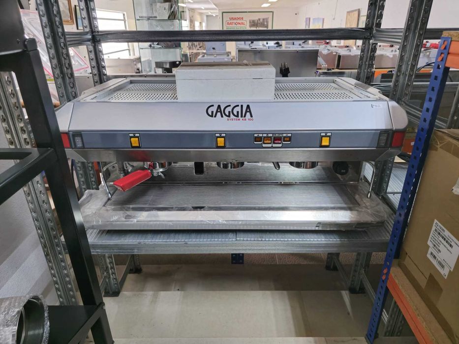 Armazém de 1.500 m² com Equipamentos HORECA Usados – Visite em Sintra