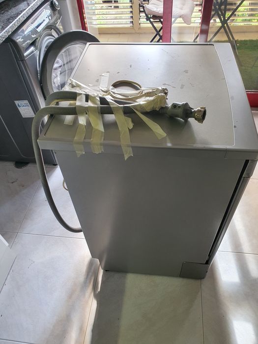Vendo máquina de lavar Loiça