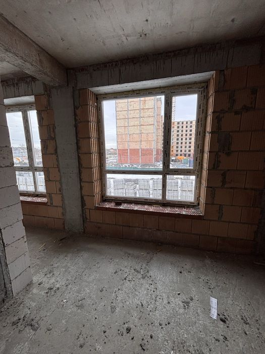 Продам 2хкквартиру в зданому будинку ЖК Скандія!
