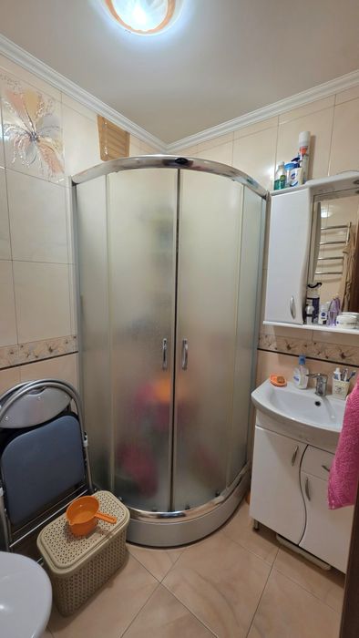Продається квартира на  Полєтаєва!