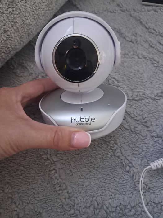 Hubble Connected niania