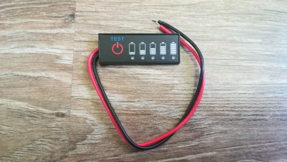 Индикатор для батареи 12в.