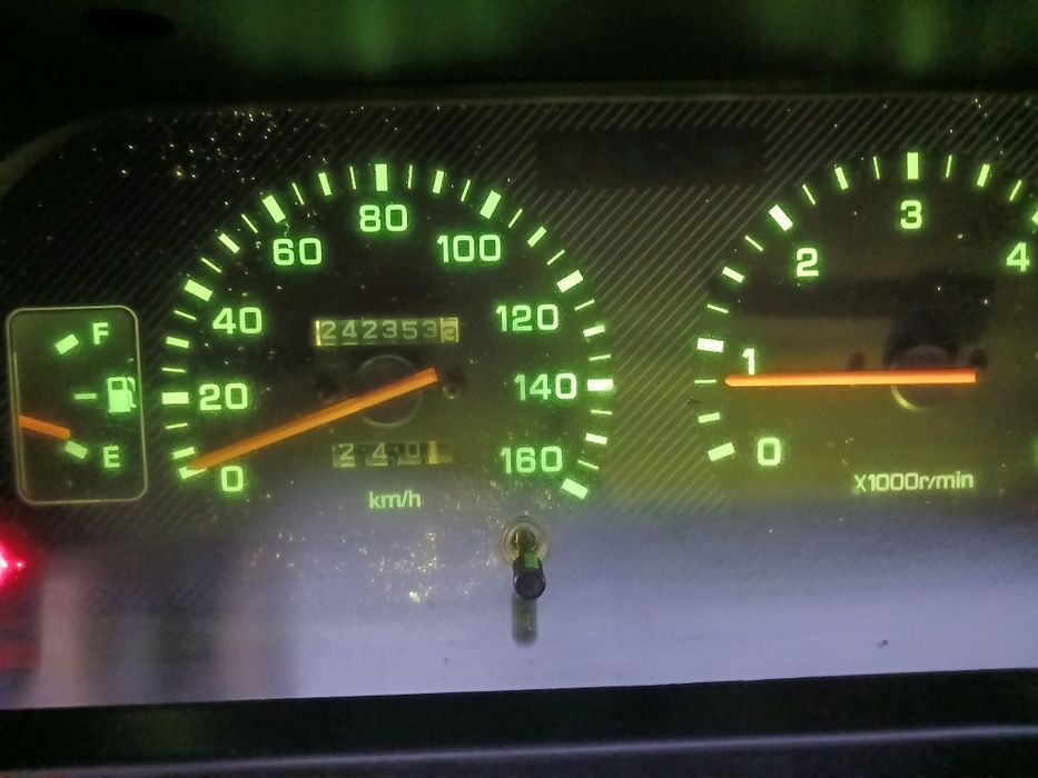 Mitsubish l300 6 lugares