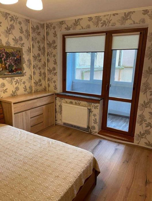 3-кімнатна квартира з АВТОНОМНИМ опаленням на Малікова