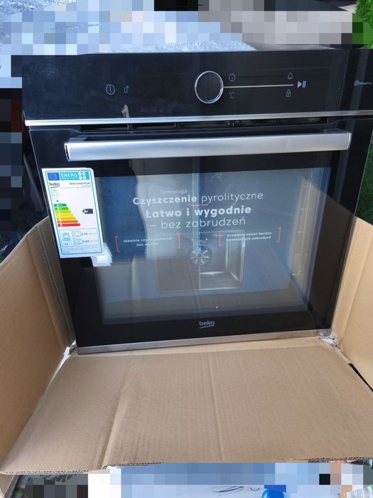 Nowy piekarnik Beko BBIM13400XPSWE bPro500