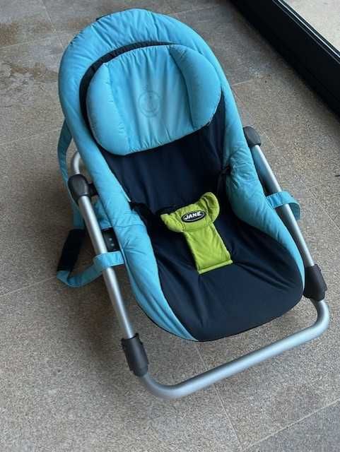 Espreguiçadeira para bébé marca JANE