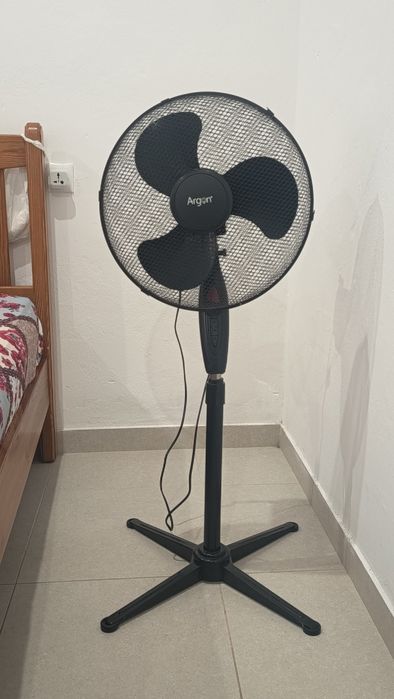 Fan of argon brand