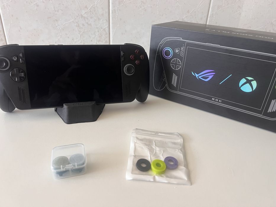 ASUS ROG Xbox Ally X 24GB RAM / 1TB SSD – Como Novo | Garantia | Fatura