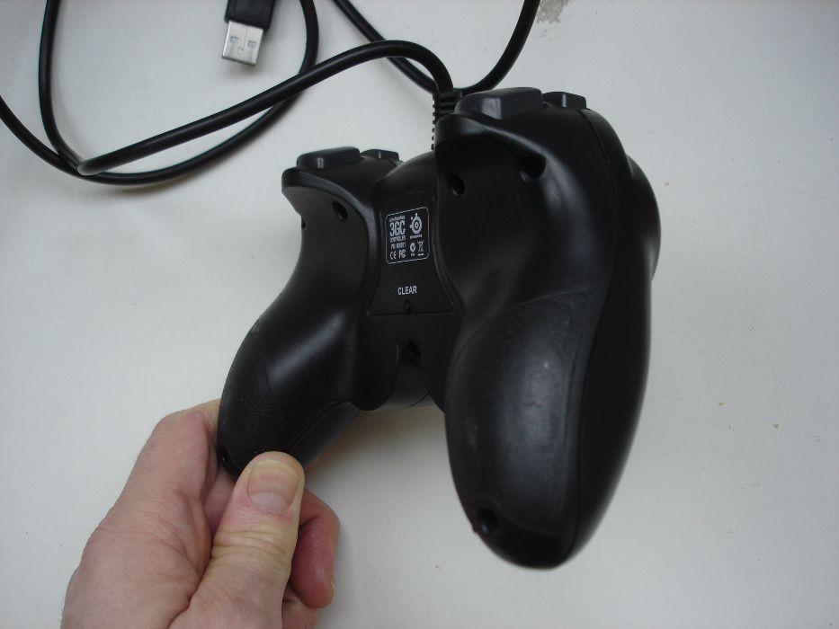 Steelseries 3GC Джойстик игровой, на запчасти или ремонт