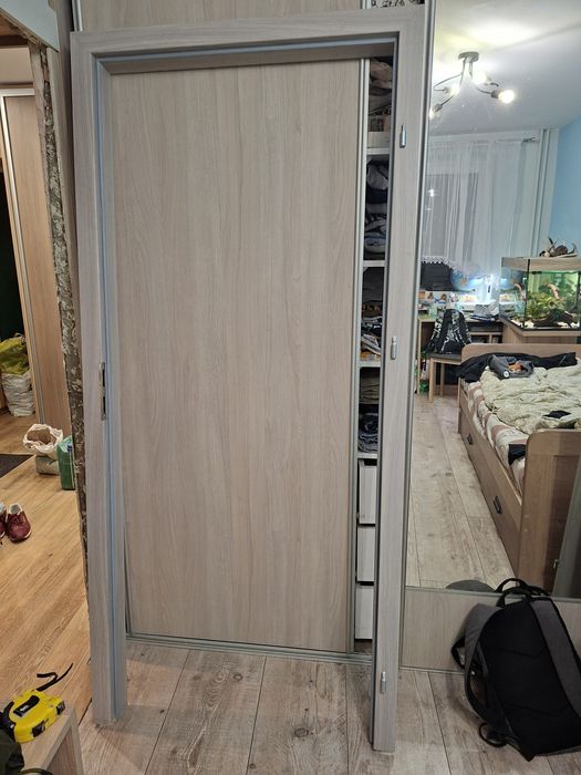 Drzwi z oscieznica 70