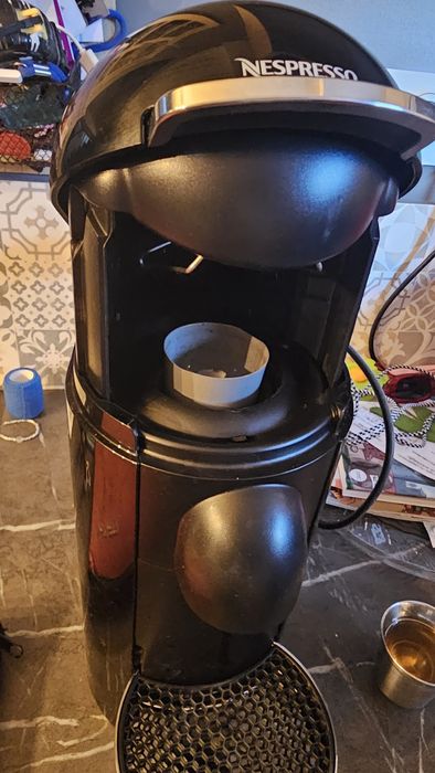 Máquina nespresso vertuo plus