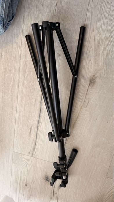 Statyw do aparatu forograficznego