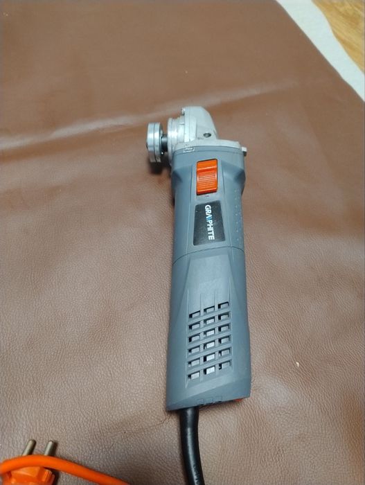 Перфоратор DeWalt D25133 , болгарка Graphite 59G187