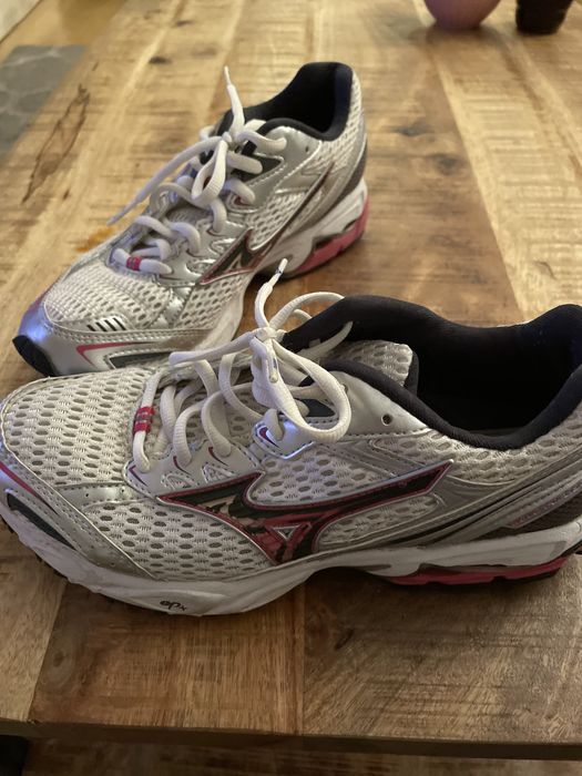 Mizuno-buty do biegania, sportowe