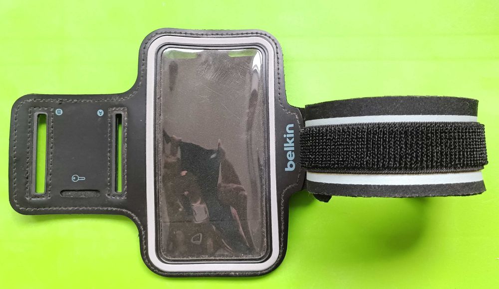 Спортивный чехол на руку Belkin для смартфонов 4.7