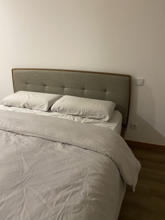 Cama de madeira 160x200