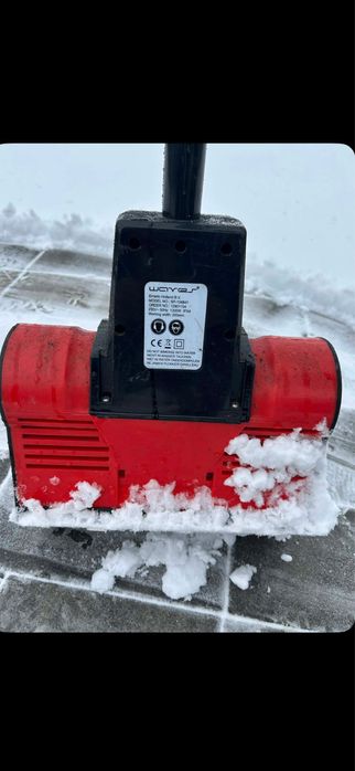 Odśnieżarka elektryczna  SP-104841 moc 1300W