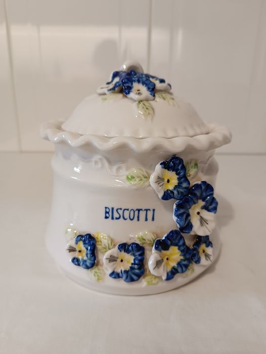 Biscoiteira grande. Terrina Porcelana Antiga.