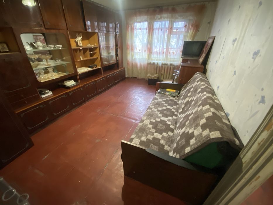 Сдаётся 1-комнатная, Правый Берег