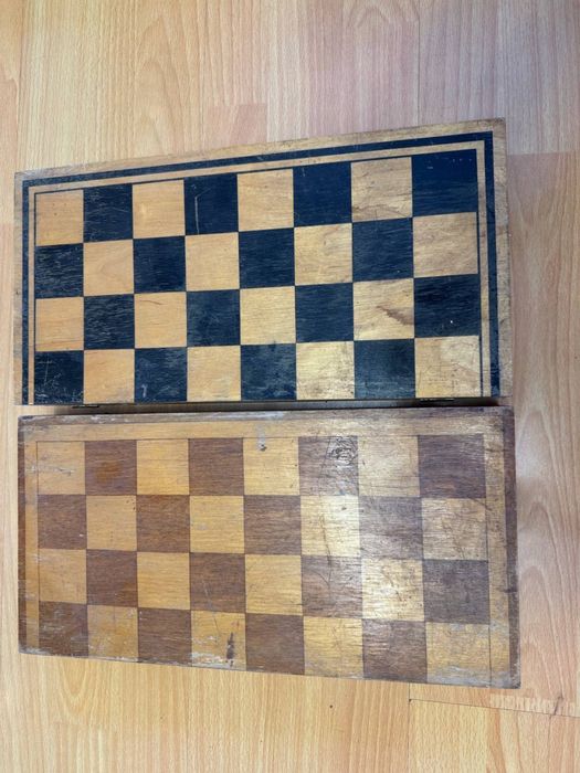 Шахматні доски нові