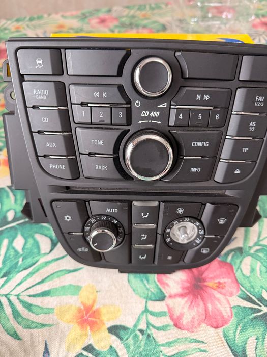 Frontal rádio Opel