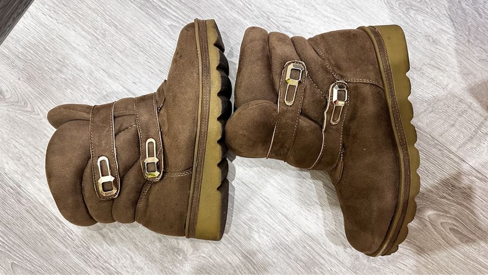 Зимові чоботи 38