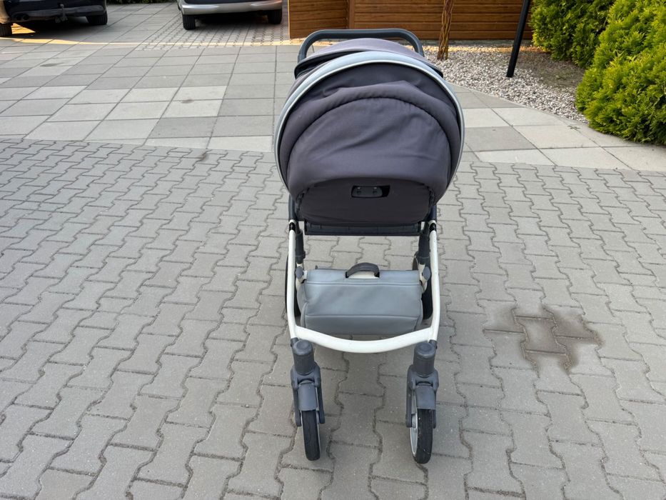 Wózek dziecięcy gondola spacerówka fotelik samochodowy parasolka