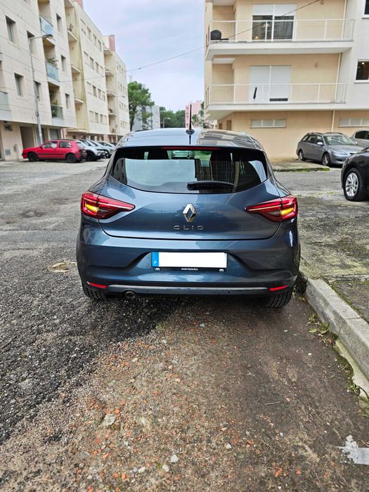 Renault Clio V 1.0 TCe 90 Intens, 2022, Gas, excelente estado geral