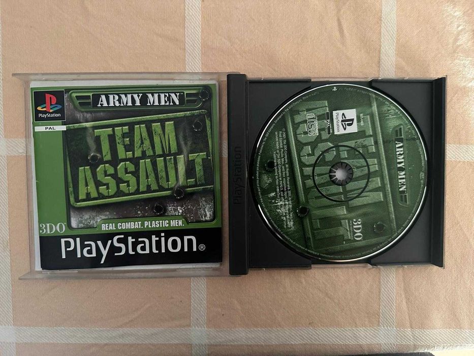 Army Men Team Assault Sony PS1 Portugal CIB