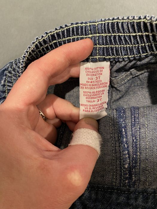 Krótkie spodenki jeansowe 110 dla dziewczynki