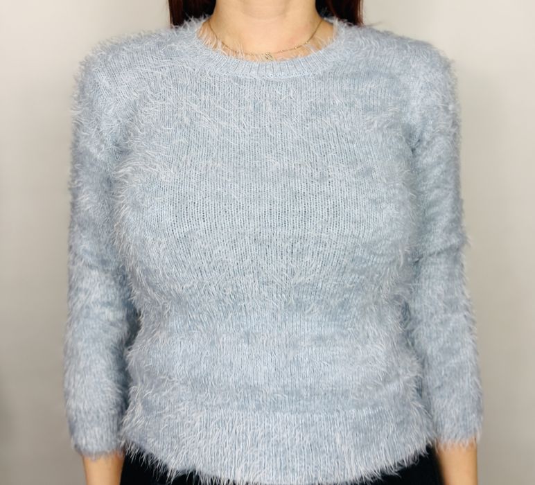 Błękitny puszysty sweter dopasowany XXS 32 Topshop